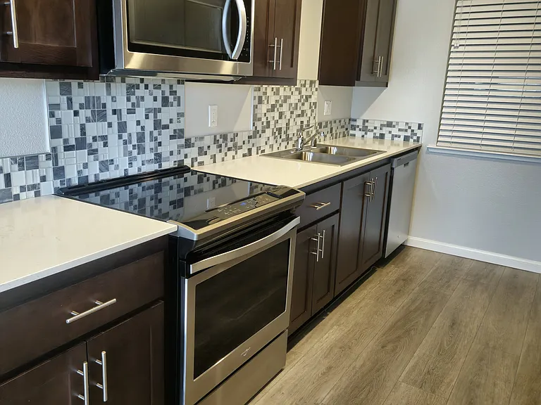 225 Cypress Ave - Marina — Photo 13