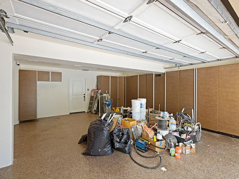 8 Shepherds Pl — Photo 47