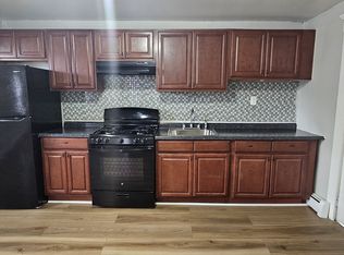 355 Goodrich St #B, Hamden, CT 06517