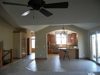 2nd image of 9518 Paragon Mills Ln