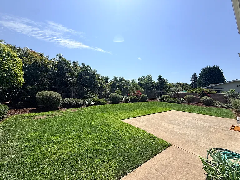 616 Edgewood Dr — Photo 16