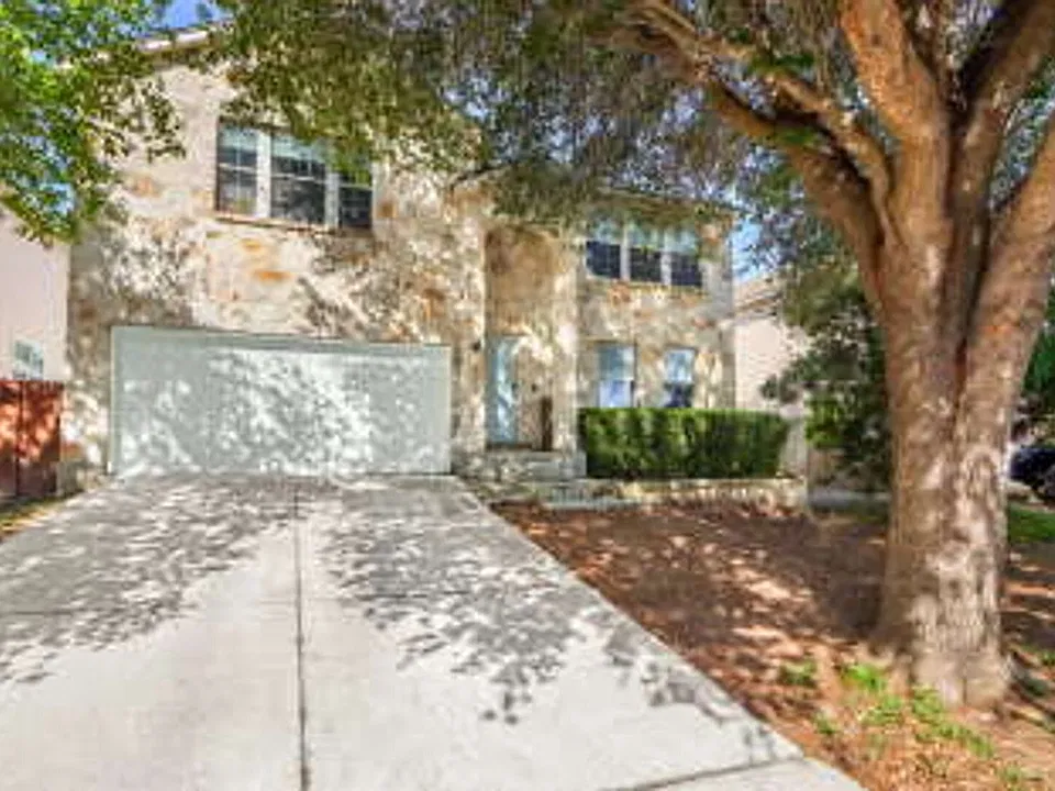 2334 Hornsby Bnd