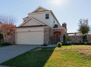 1920 Realistic Dr, Bedford, TX 76021