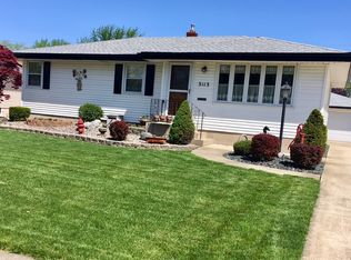 3113 100th St, Highland, IN 46322