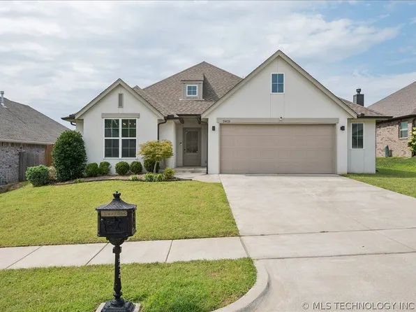 2415 W Kingsport Ct S, Broken Arrow, OK 74011