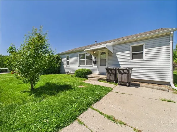 3 Belmo Dr, Belton, MO 64012