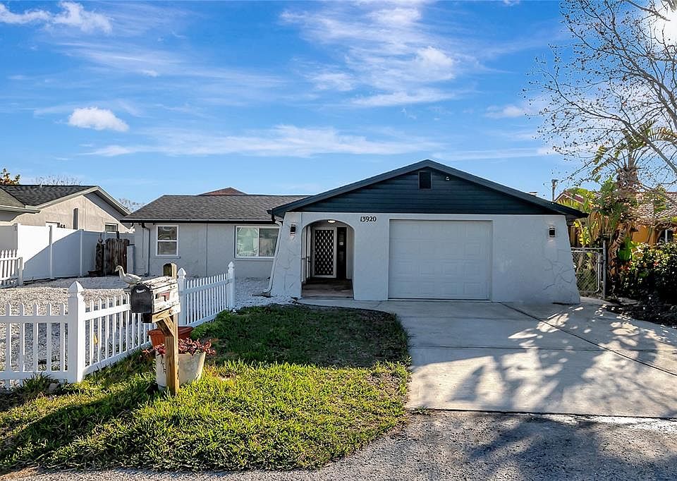 1st image of 13920 Darlene Ave