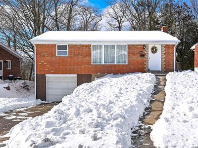 388 Collins Dr, Pittsburgh, PA, 15235