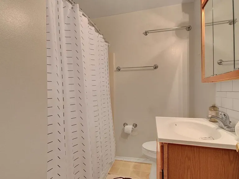 44 Rose Of Sharon Dr #44 — Photo 5