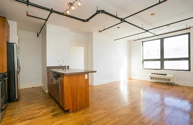 Rented by Compass | media 12