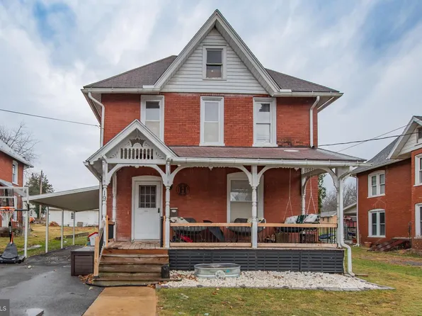 19 S Chestnut St, Mill Hall, PA 17751