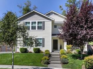 1867 Ridge View Dr, Dupont, WA 98327