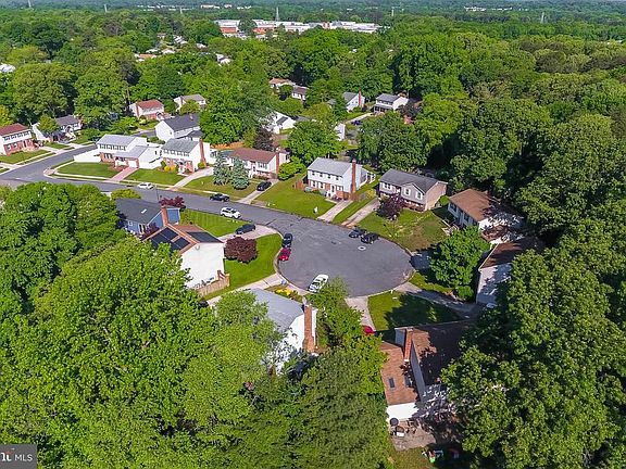 4th image of 436 Williamstowne Ct
