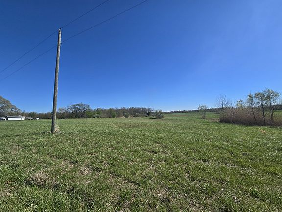 5th image of 1 E Bakerville Rd