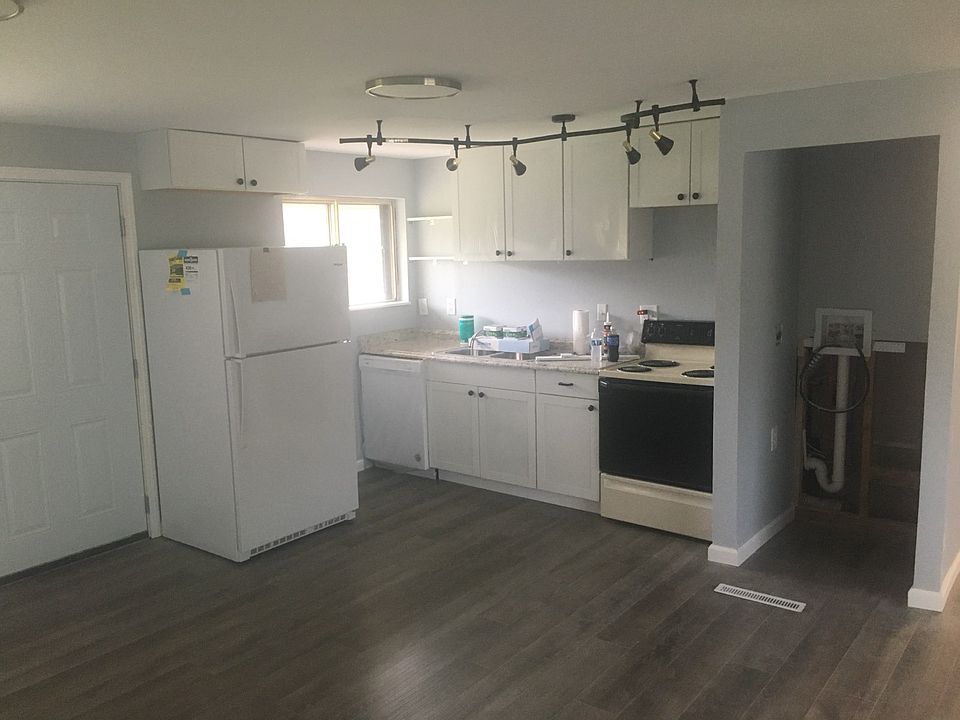 2nd image of 4811 Haplin Dr
