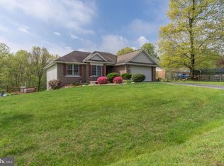 56 Antietam Dr, Falling Waters, WV 25419