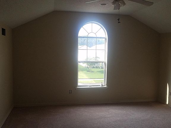 Master 2. New carpet