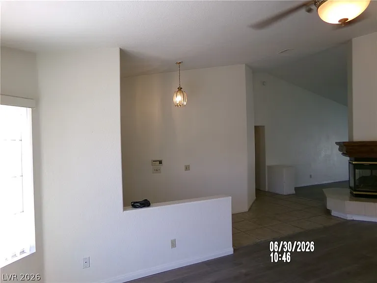 809 Long Branch Dr — Photo 35