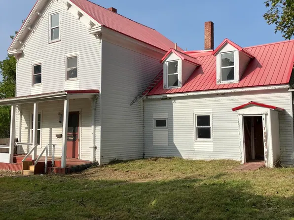 52 Church Street, Calais, ME 04619