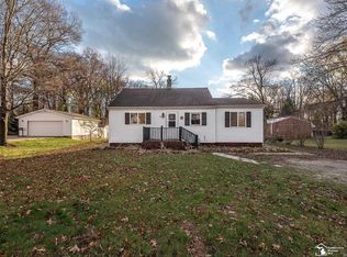 3843 E Stein Rd, La Salle, MI 48145