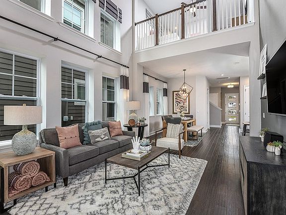 The Kahneman II - Living Room