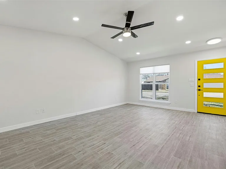 1400 Bellmar Dr — Photo 6