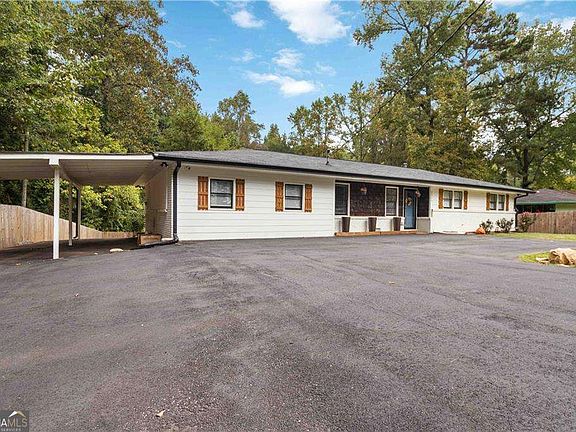 3rd image of 2327 Young Rd