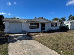1321 Honor Dr, Holiday, FL 34690