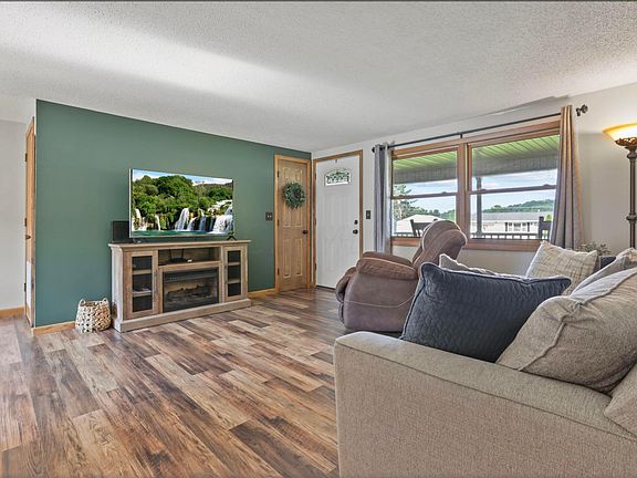 4th image of 2030 Creedmoor Dr