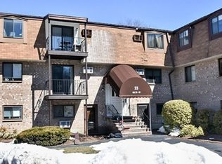 23 Erick Rd APT 27, Mansfield, MA 02048