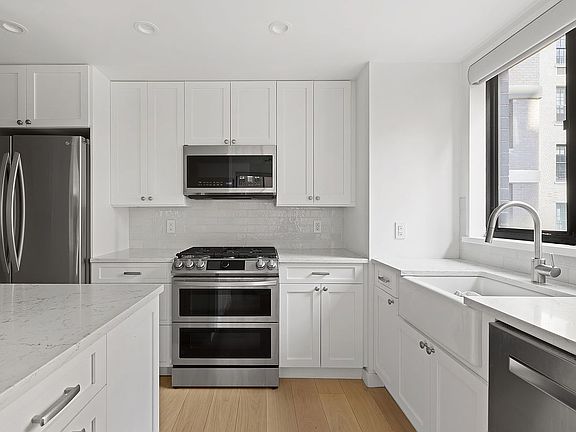 4th image of 50 E 89th St #9E