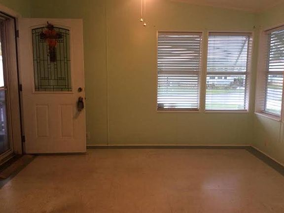 2nd image of 353 Dogleg Dr