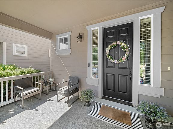 4th image of 5240 54th Avenue SE