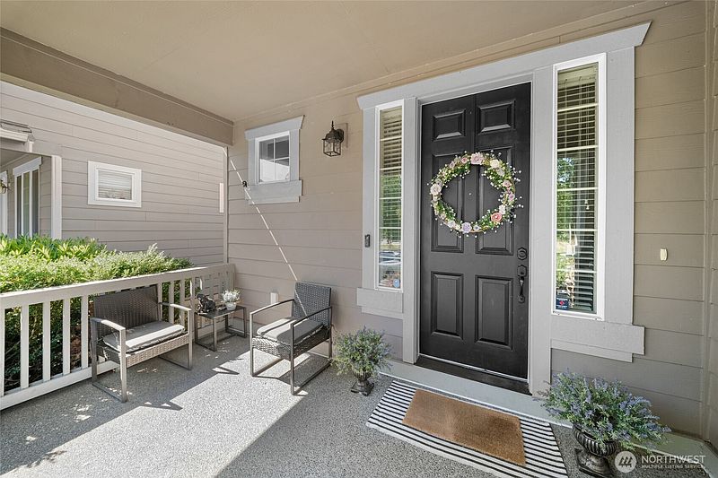 3rd image of 5240 54th Avenue SE