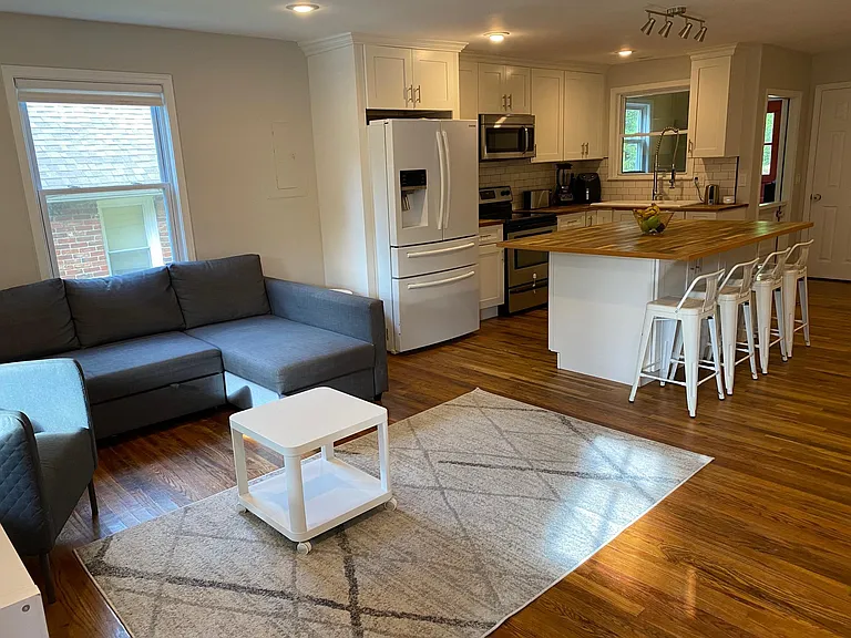 413 Myrtle St — Photo 11