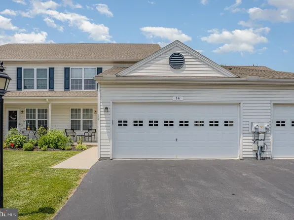 14 Cedarfield Dr, Gettysburg, PA 17325