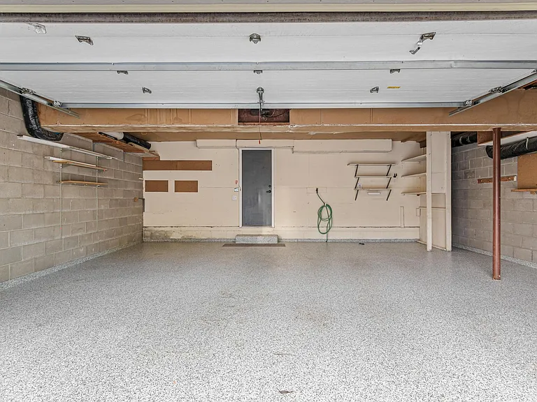 4430 Arden View Ct — Photo 15