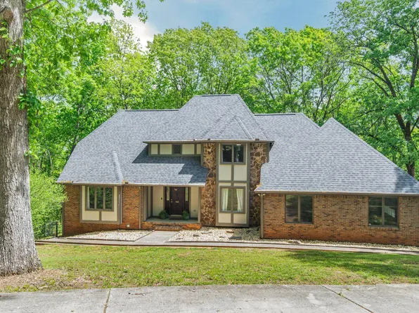 511 Rainbow Dr, Madison, AL 35758