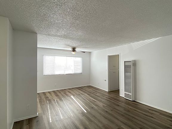 3rd image of 1019 Cedar Ave #6