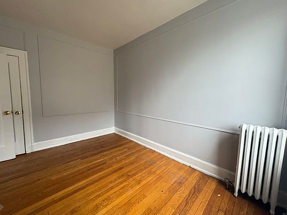 4th image of 213 S Harrison St #32