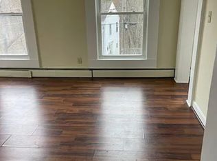 71 Tremont St, Athol, MA 01331