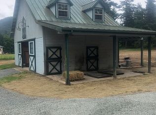 142 Parkwood Dr, Eastsound, WA 98245