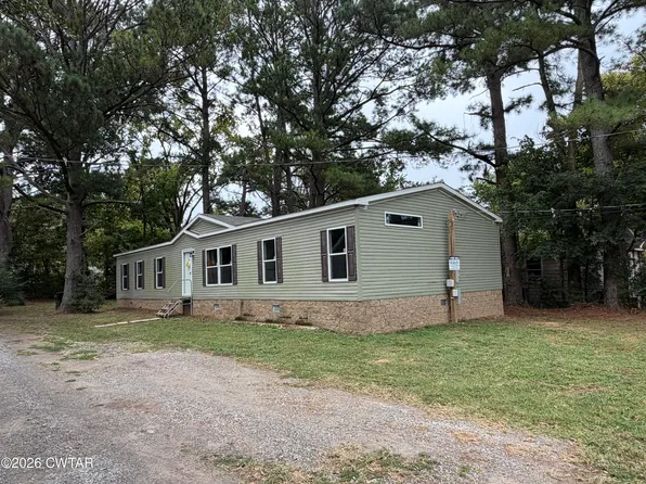 212 Longfellow Ave, Dyersburg, TN 38024