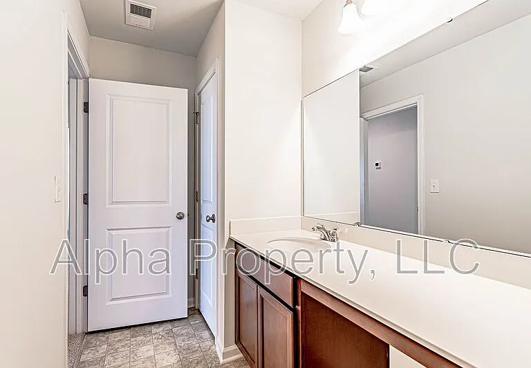 540 Millsgate Cir — Photo 22