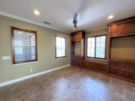 4th image of 7771 Port Arthur Dr