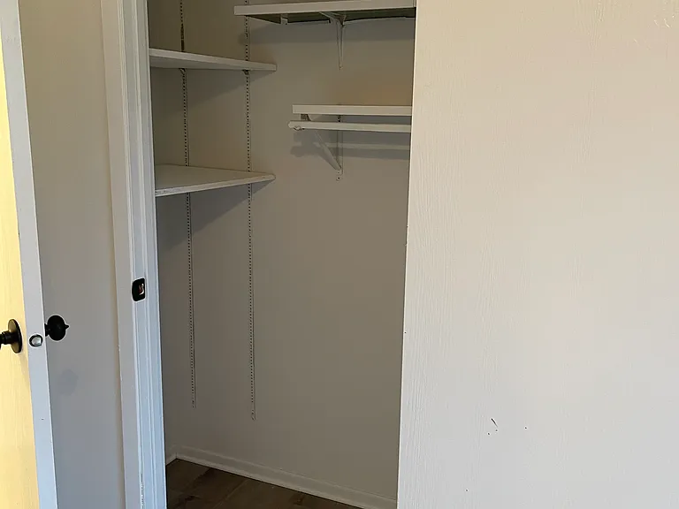 7214 Creekview Dr #3 — Photo 17