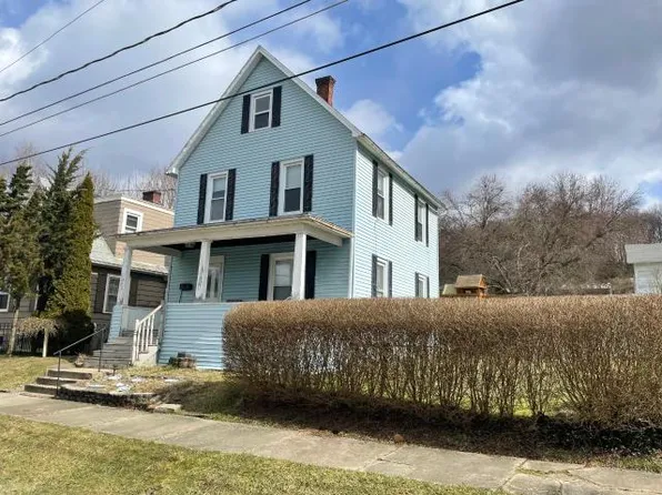 107 Lincoln Ave #6, Warren, PA 16365