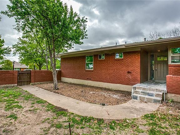 4th image of 1606 Watervaliet Dr