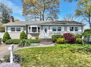 900 Cable Ave, Beachwood, NJ 08722