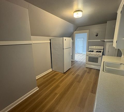 2nd image of 6324 W Richmond Ave #A